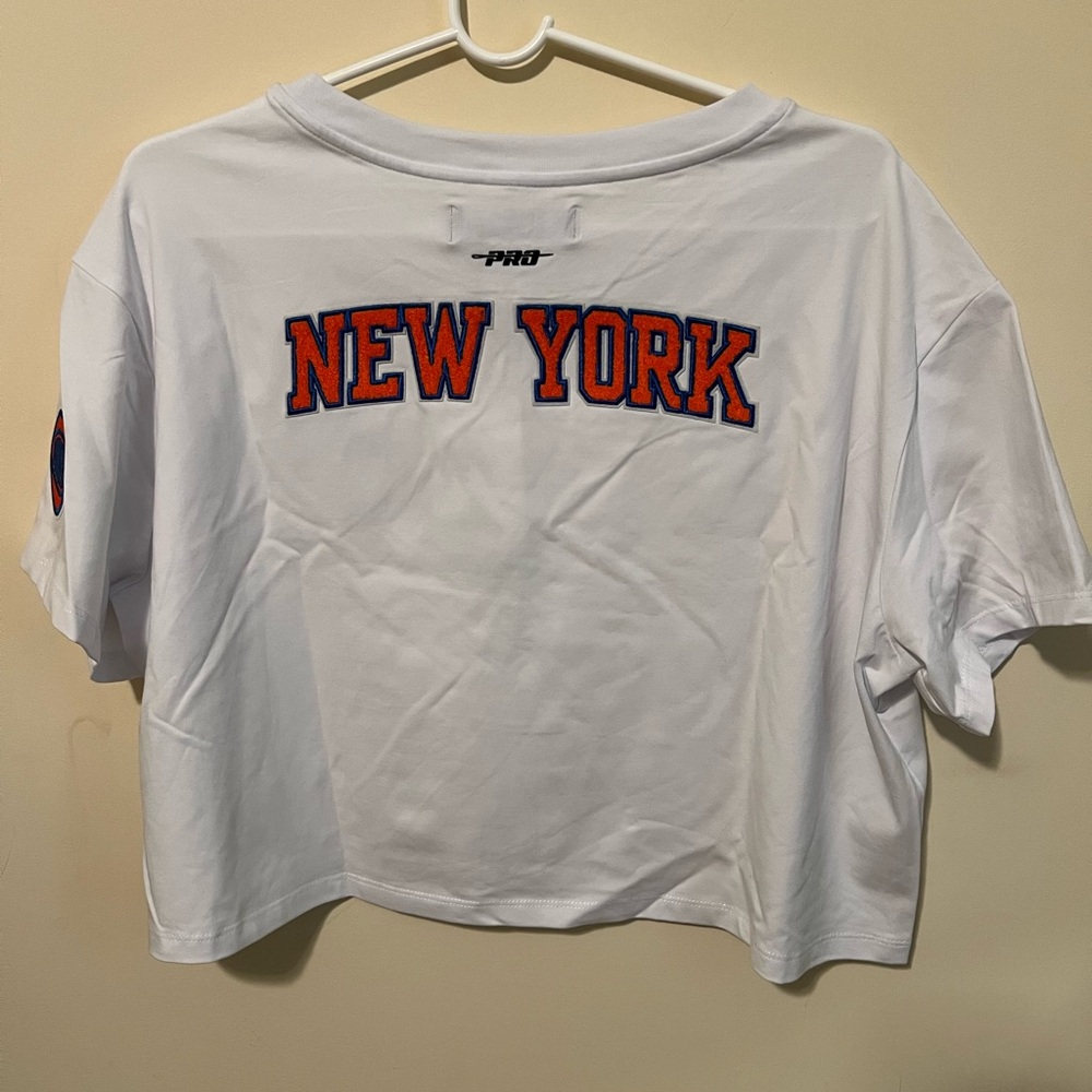 🆕NBA New York Knicks Crop Top - Picture 6 of 9
